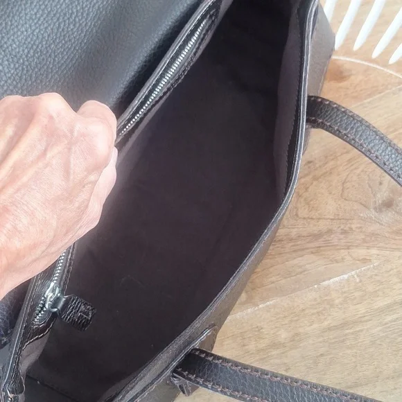 TODS Leather Shoulder Bag - Picture 8 of 14